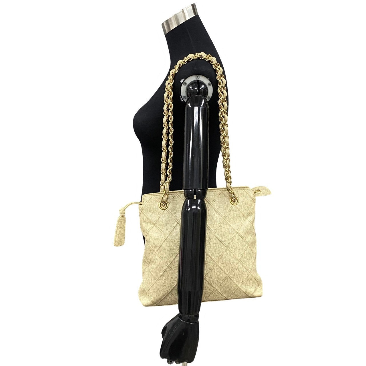 Chanel CC Caviar Shoulder Bag  Leather Shoulder Bag