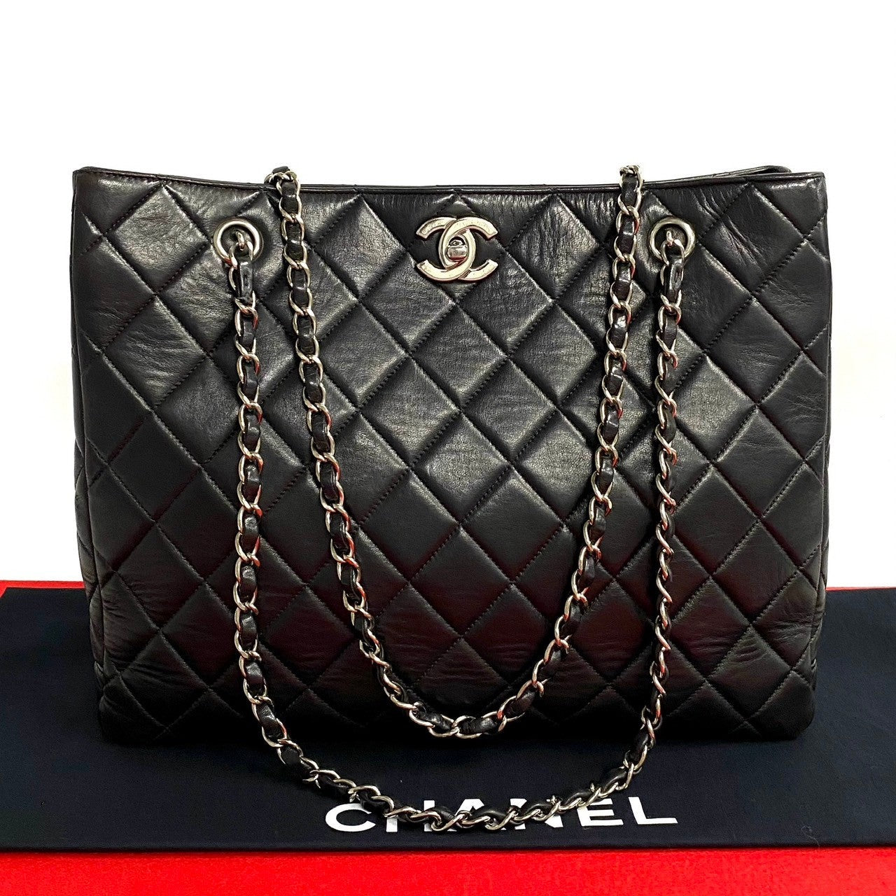 Chanel CC Matelasse Tote Bag  Leather Tote Bag