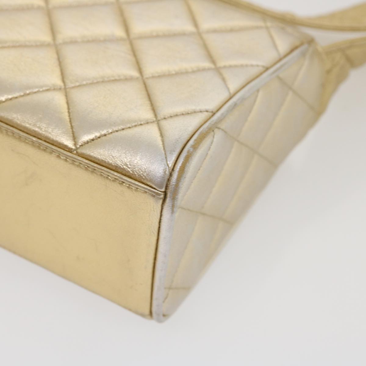 CHANEL Matelasse Shoulder Bag Lamb Skin Gold CC 29567A