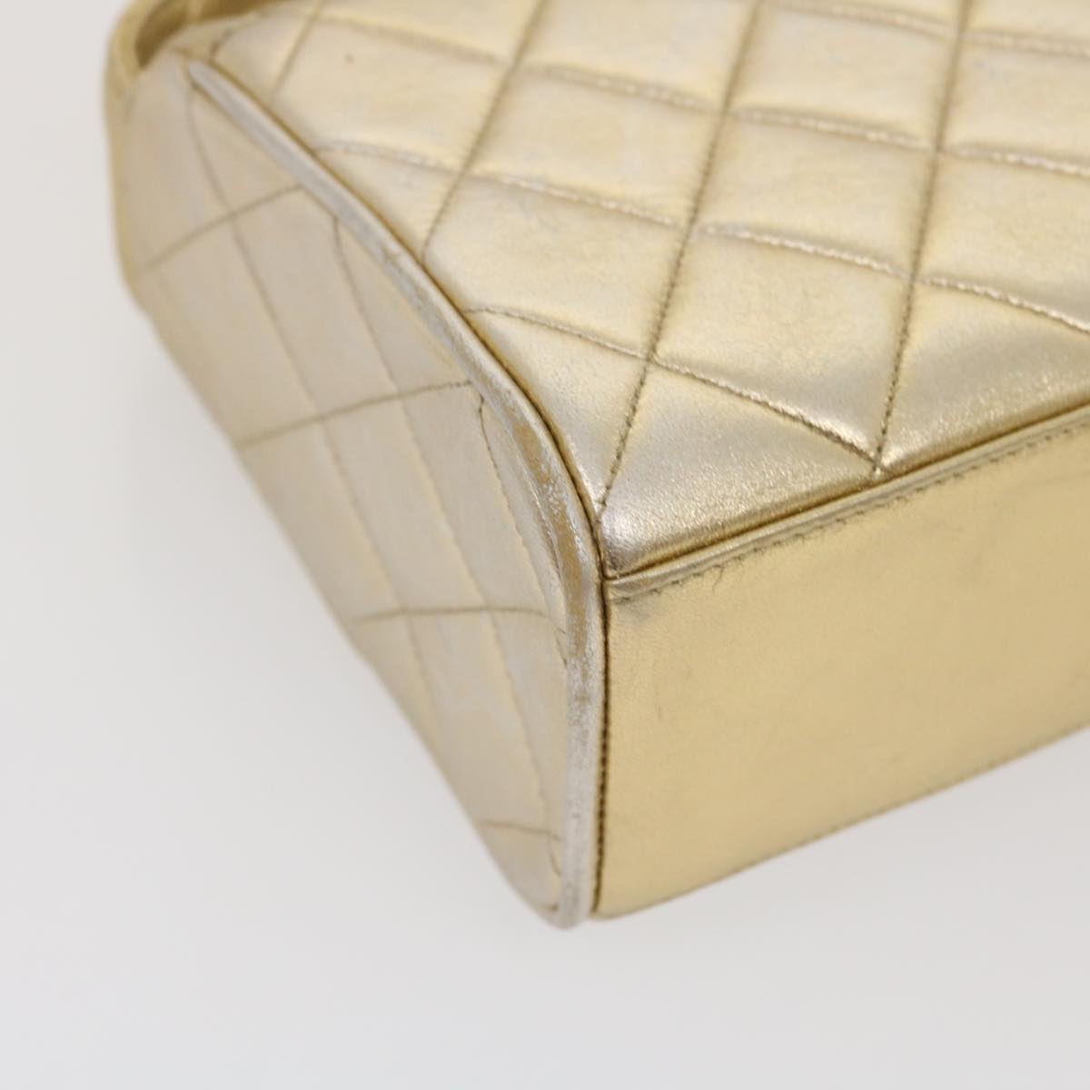 CHANEL Matelasse Shoulder Bag Lamb Skin Gold CC 29567A