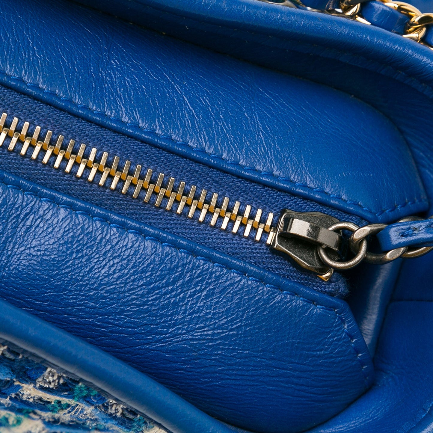 Chanel Sac Small Tweed Gabrielle Crossbody