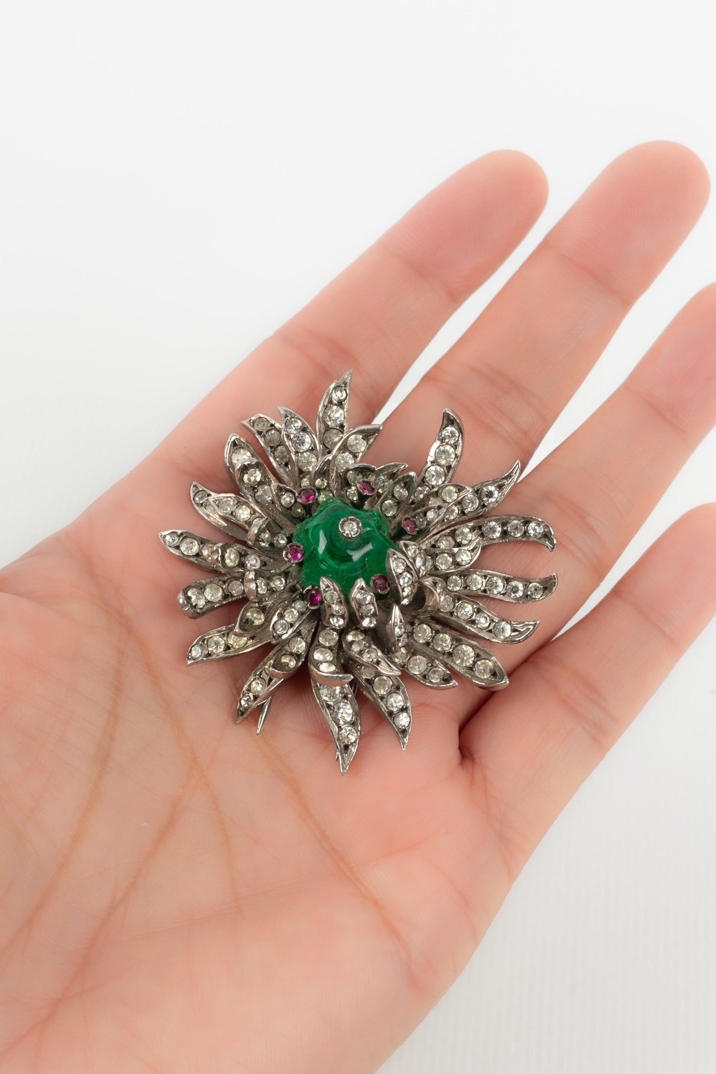Broche Gripoix pour Chanel