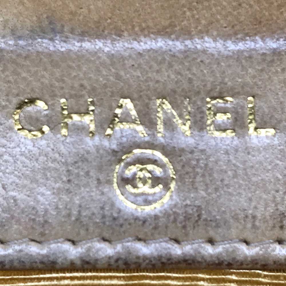 Chanel Caviar Skin Bifold Wallet Beige