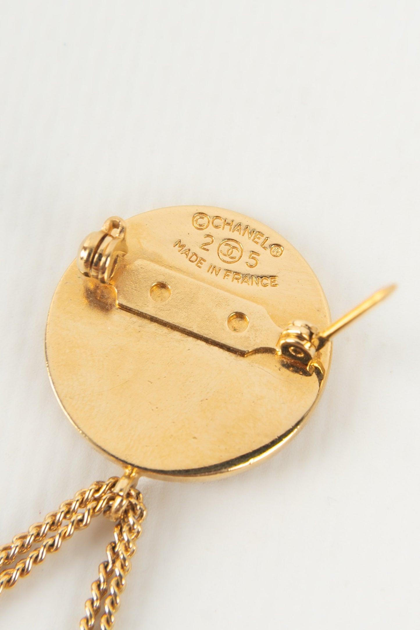 Broche Chanel