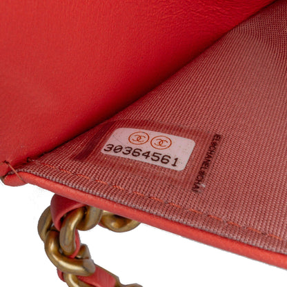 Chanel Sac Quilted Lambskin 19 Wallet on Chain