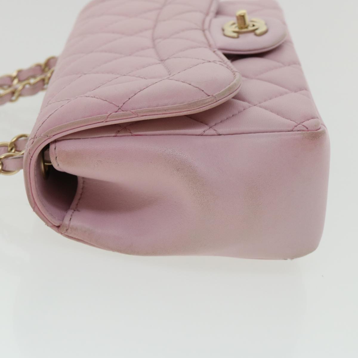 CHANEL Matelasse Turn Lock Chain Shoulder Bag Lamb Skin Pink CC 32151A