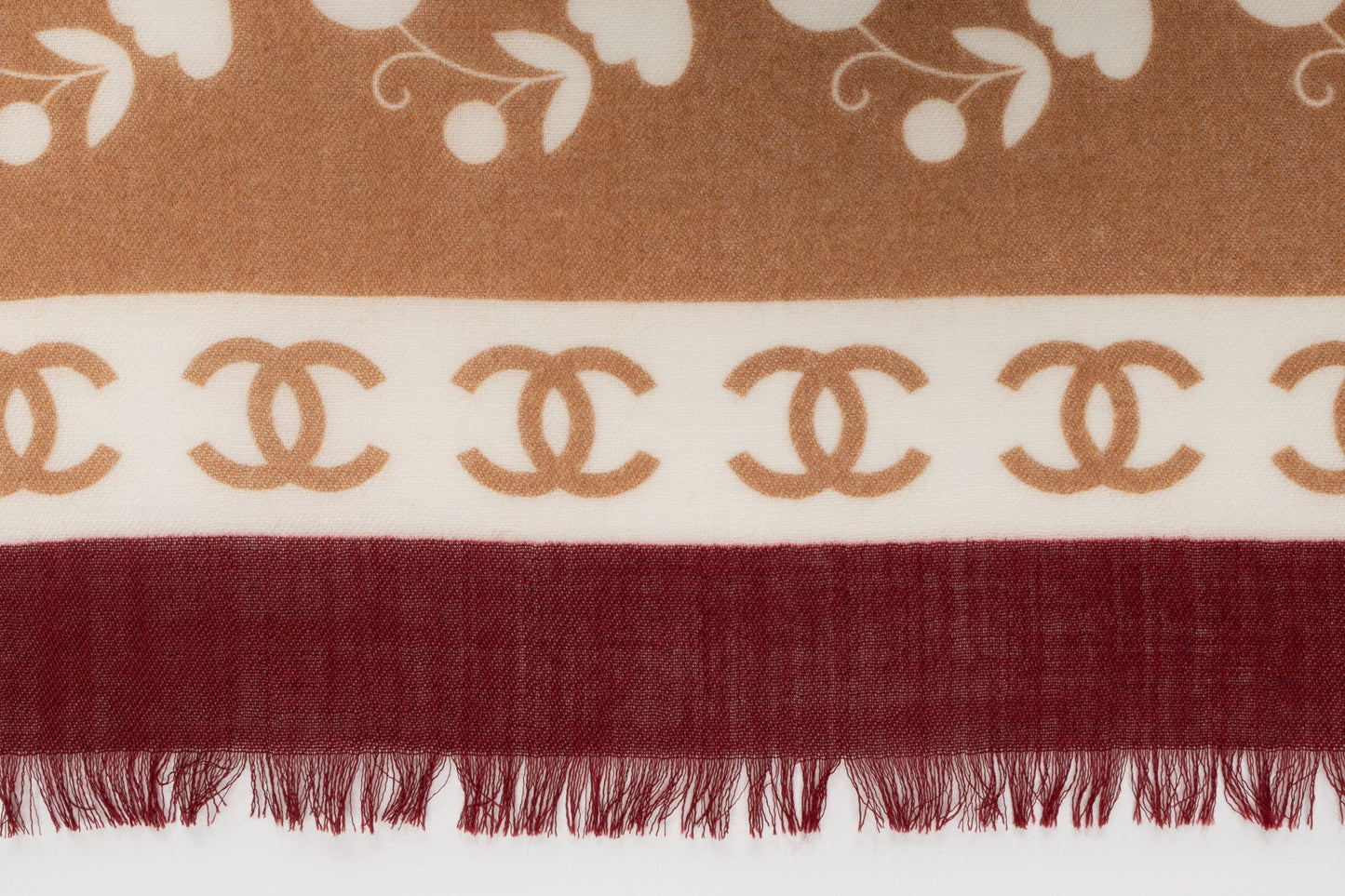 Foulard / tole en laine et cachemire Chanel