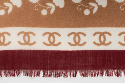 Foulard / tole en laine et cachemire Chanel