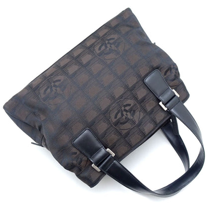 Chanel Nylon Canvas Leather Handbag A30916