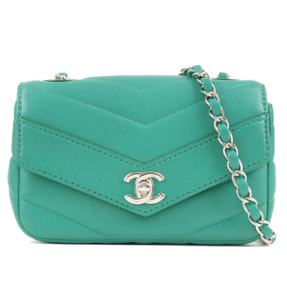 CHANEL V Stitch Caviar Skin Chain Shoulder Flap Bag Green