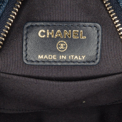 Chanel Sac Denim 19 Round Clutch with Chain