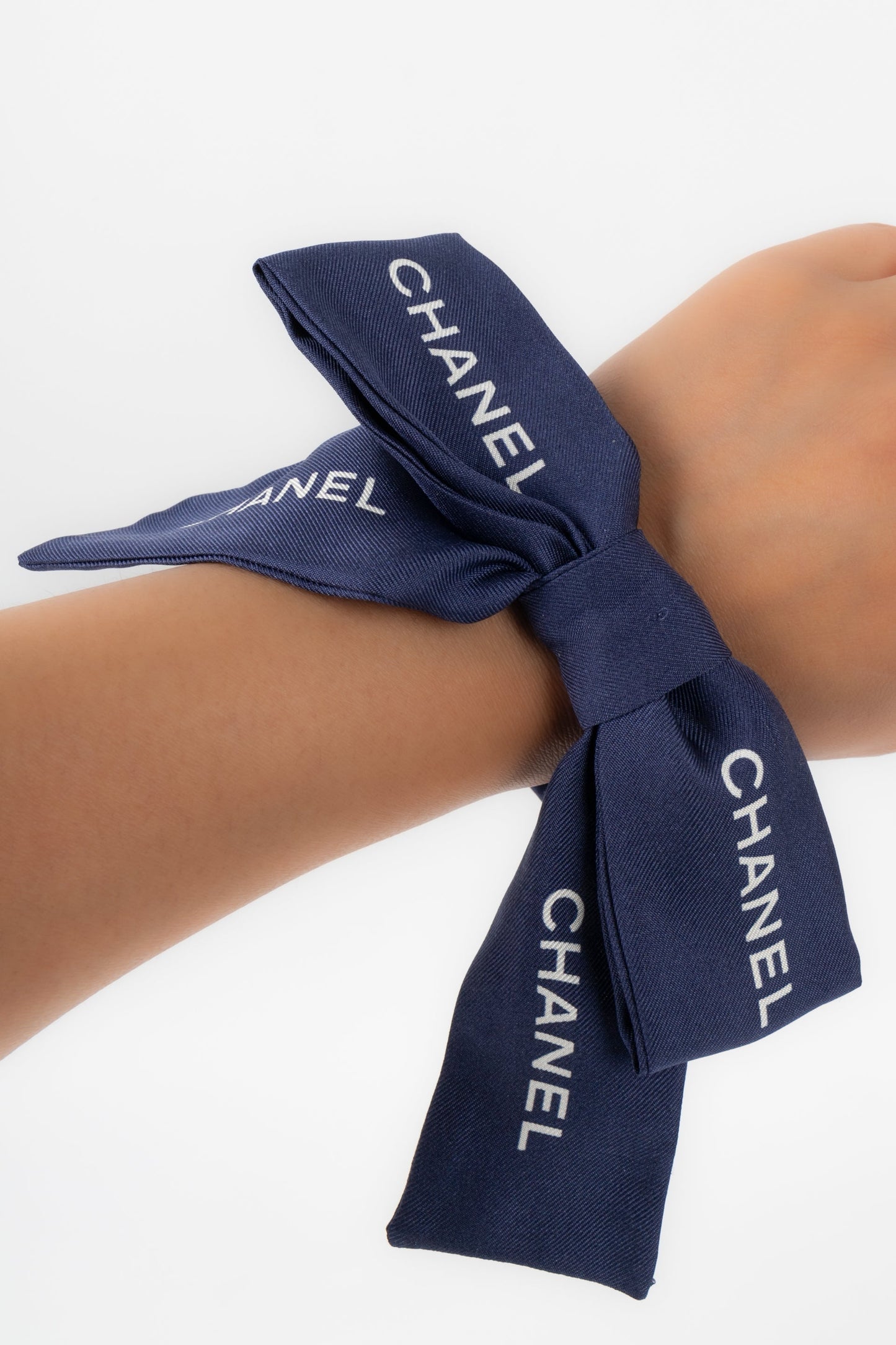 Accessoire de tte Chanel