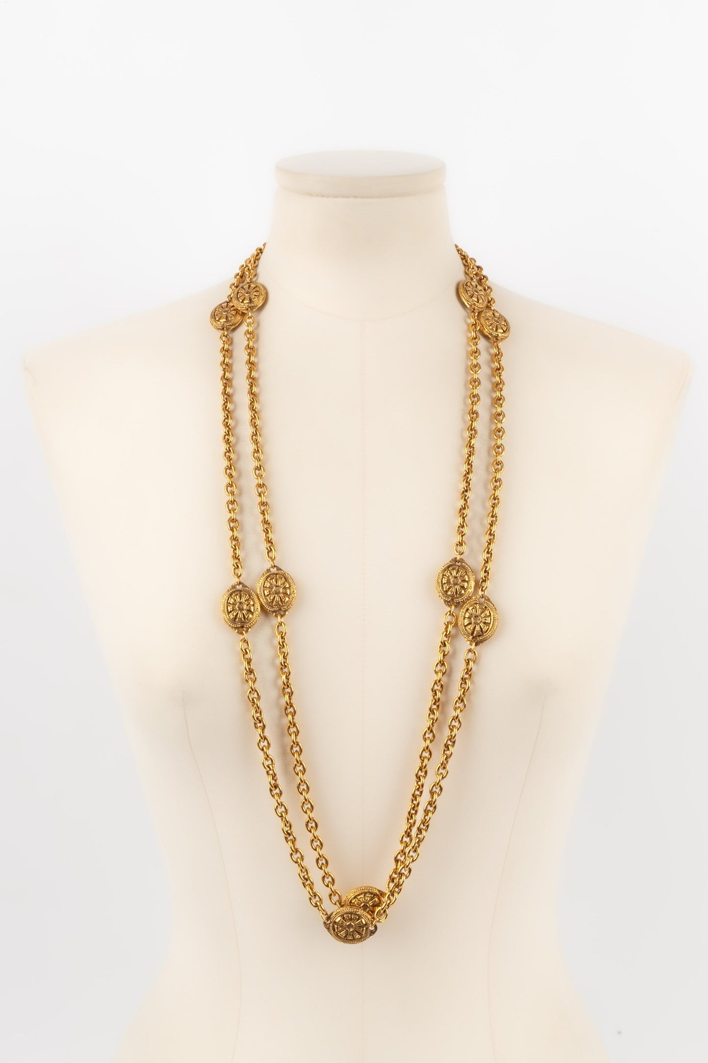 Collier / sautoir Chanel