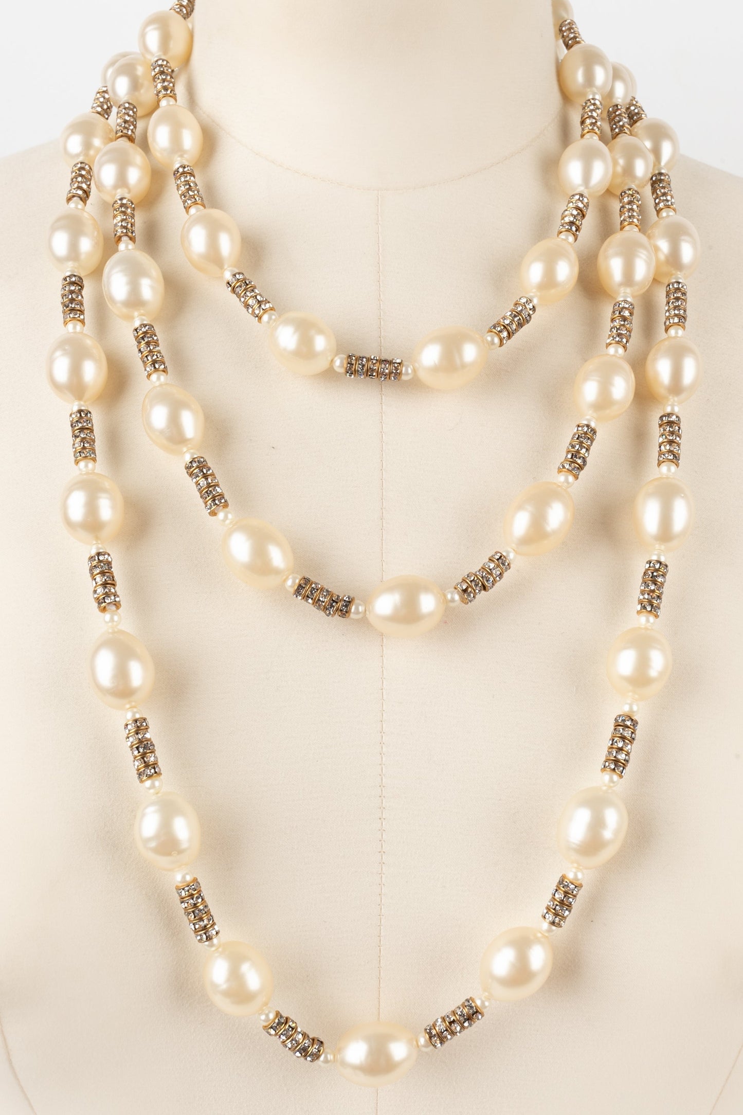 Collier de perles nacres Chanel 1990s