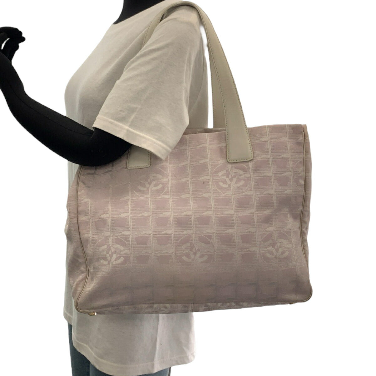 Chanel Canvas Tote Bag Pink White Gold