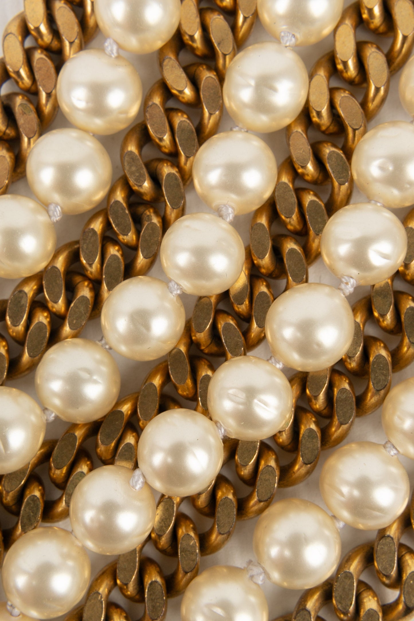 Bracelet de perles nacres Chanel