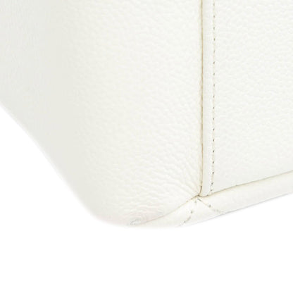 Chanel Sac Caviar Grand Shopping Tote