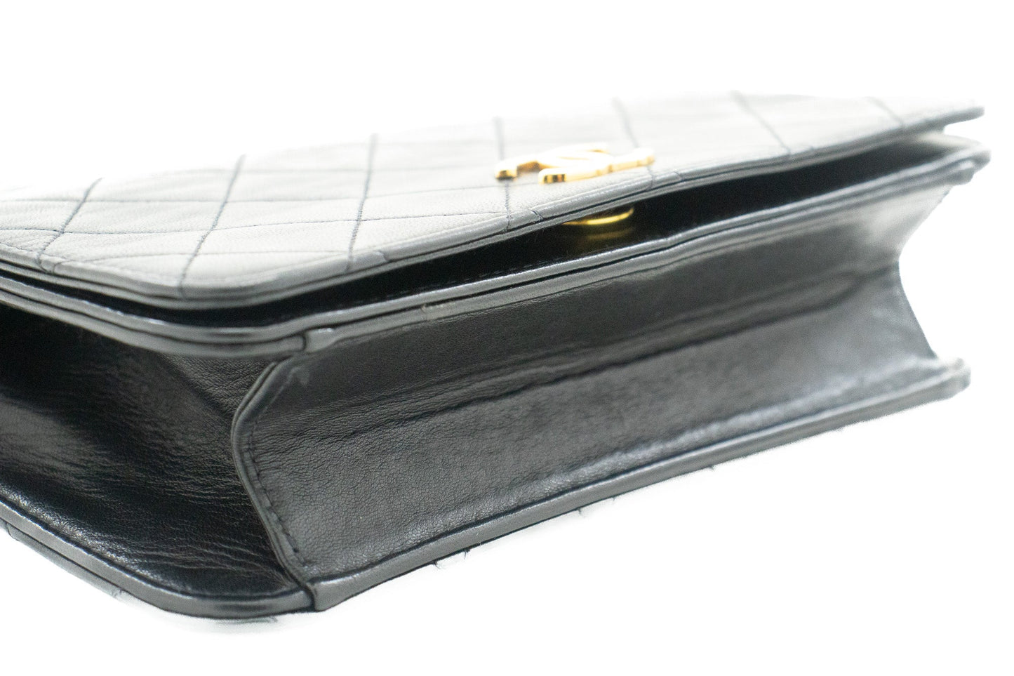 CHANEL Full Flap Chain Shoulder Bag Clutch Black Quilted Lambskin j67