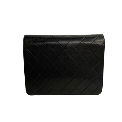 Chanel CC Matelasse Flap Bag  Leather Crossbody Bag in New Condition