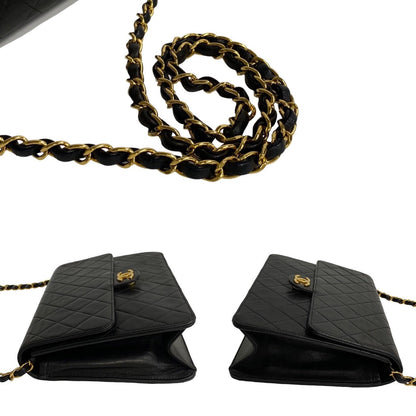 Chanel CC Matelasse Flap Bag  Leather Crossbody Bag in New Condition
