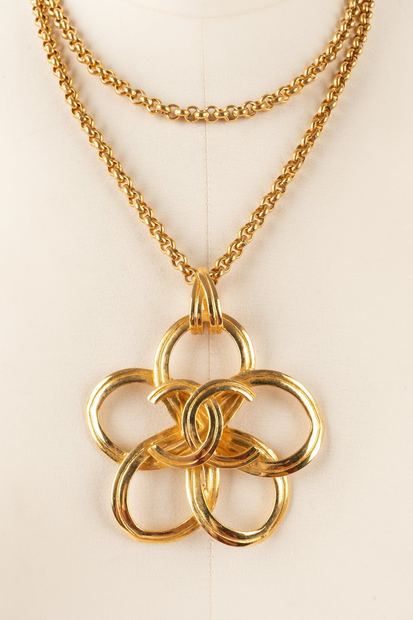 Collier pendentif Chanel Printemps 1996