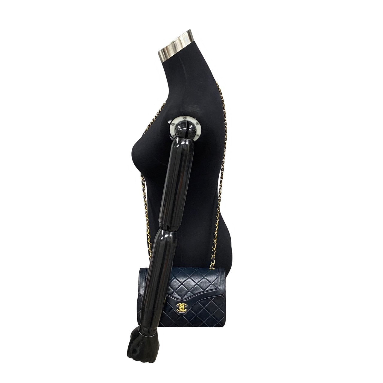 Chanel CC Matelasse Flap Bag  Leather Crossbody Bag in New Condition