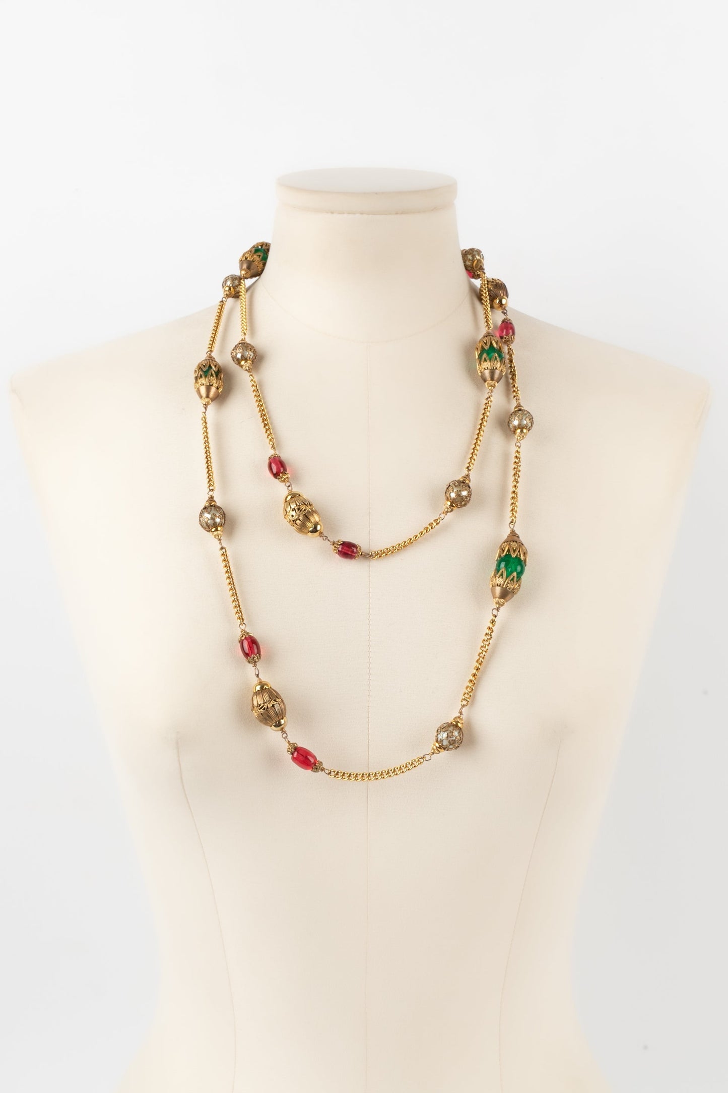 Collier / Sautoir Chanel