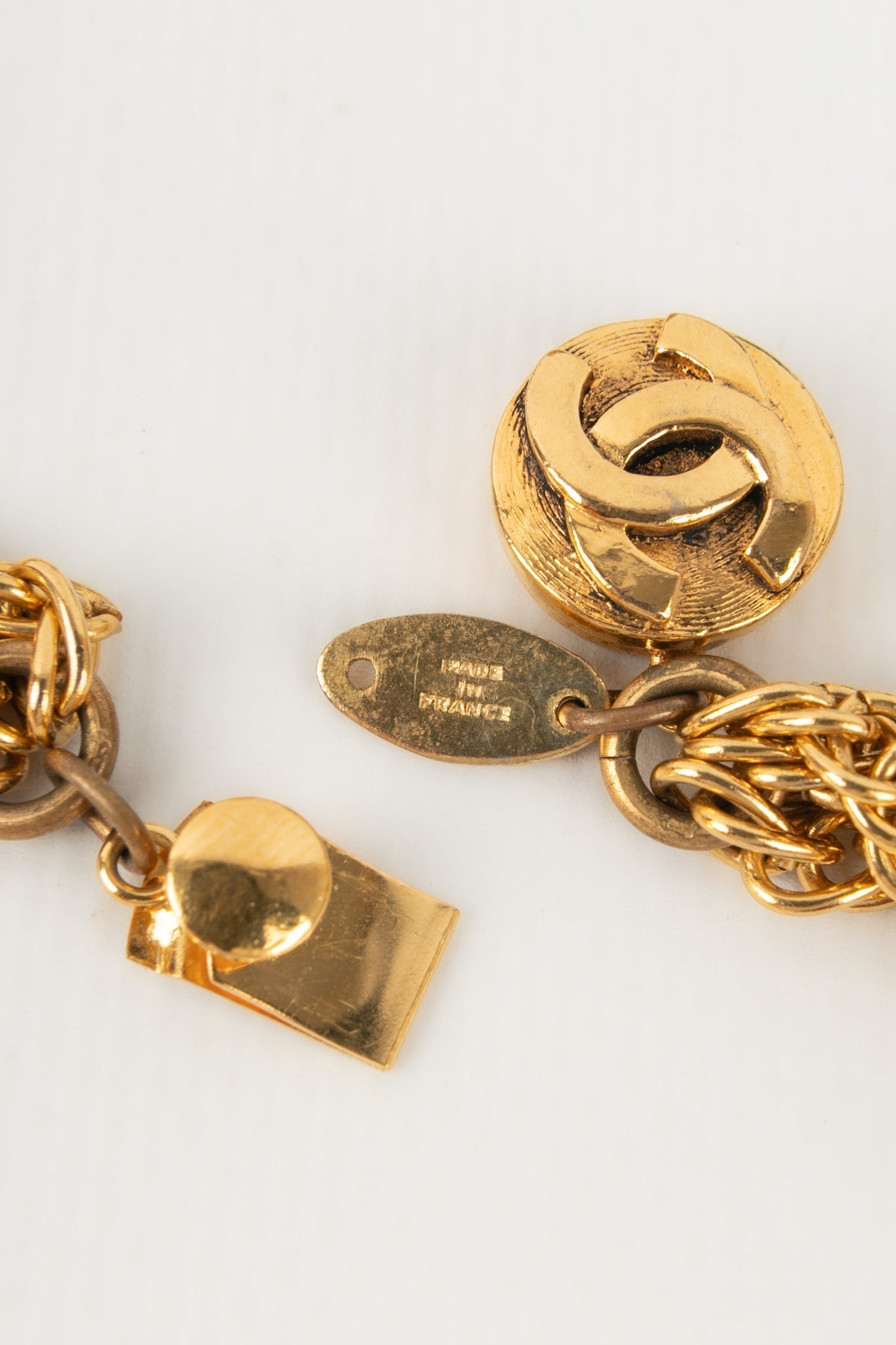 Collier dor Chanel 1984