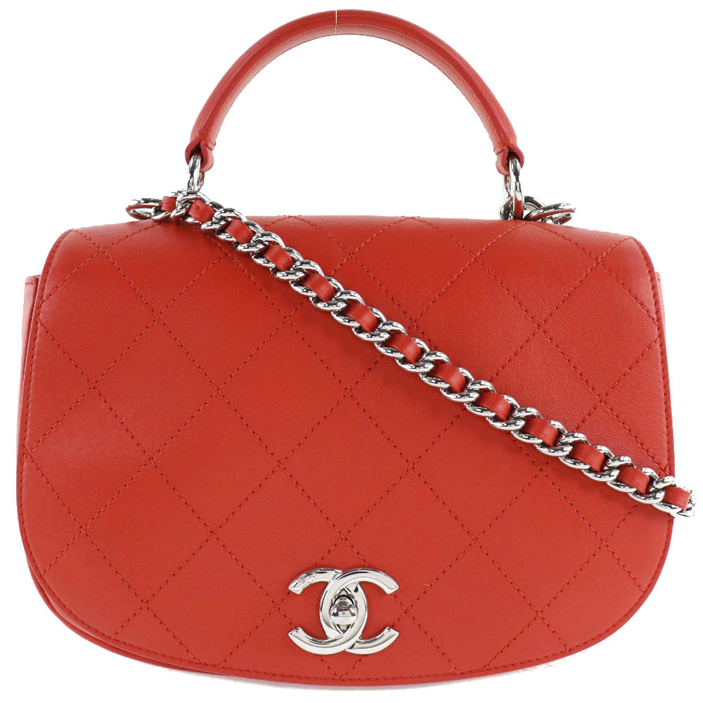 Chanel Chain Shoulder Bag Leather Shoulder Bag in Great Condition
