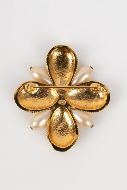 Broche croix Chanel 1997