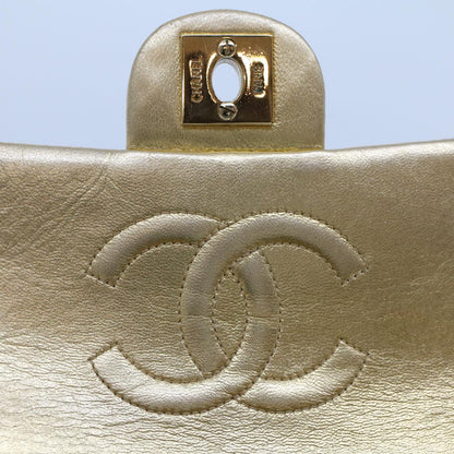 CHANEL Matelasse Turn Lock Chain Shoulder Bag Lamb Skin Gold CC 53752SA