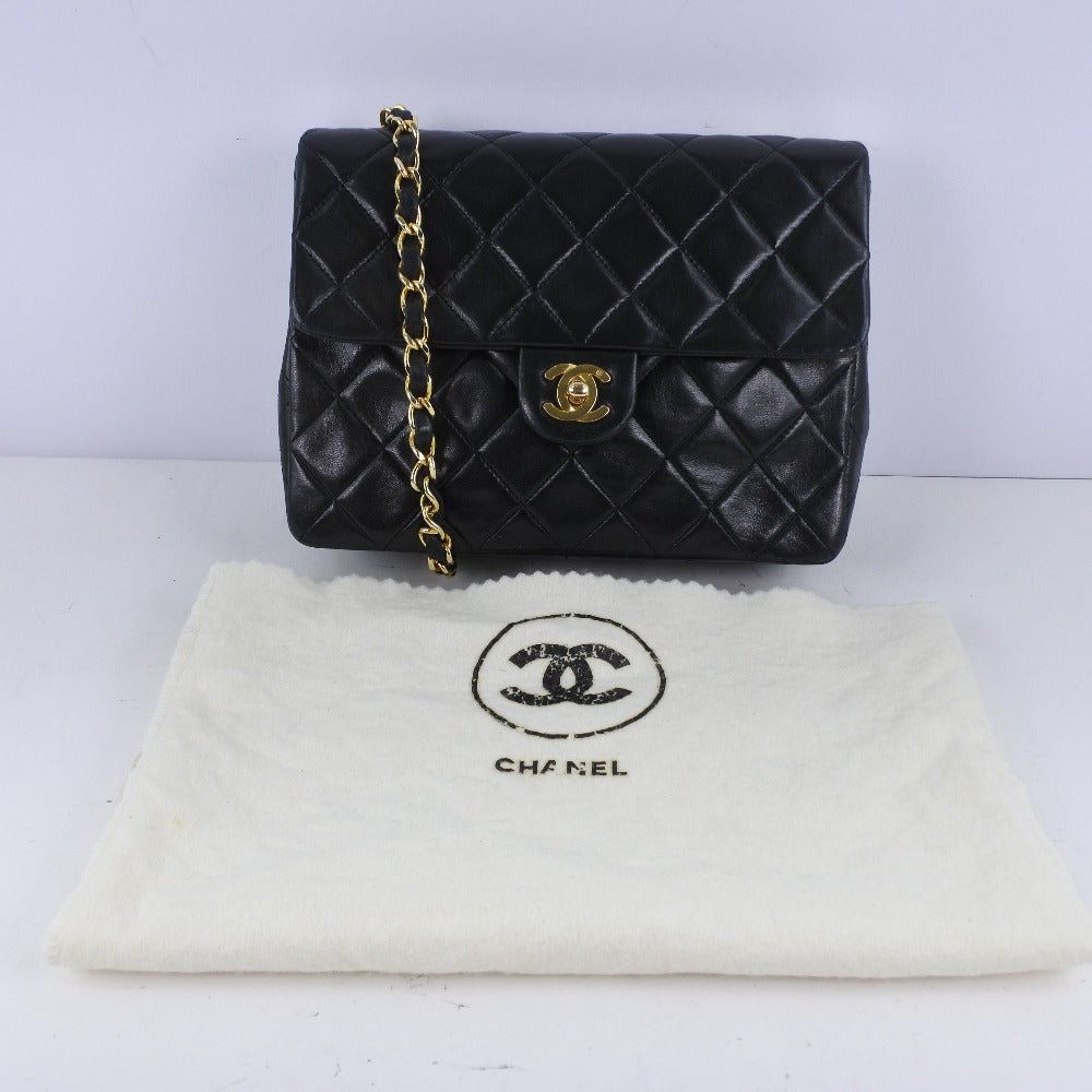 Chanel Mini Classic Single Flap Bag Leather Shoulder Bag 1359158 in New Condition
