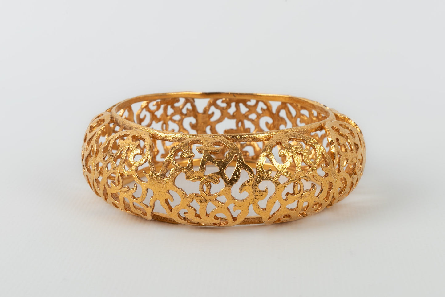 Bracelet dor Chanel