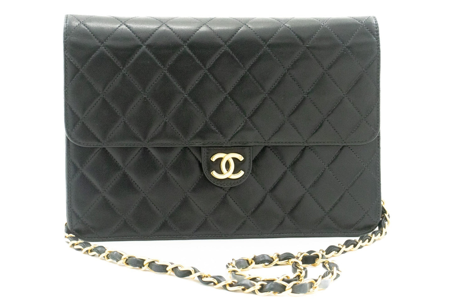 CHANEL Chain Shoulder Bag Clutch Black Quilted Flap Lambskin Purse k11
