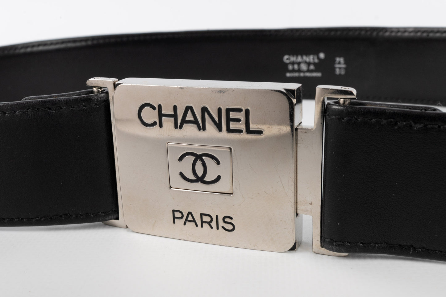 Ceinture en cuir Chanel Automne 1996
