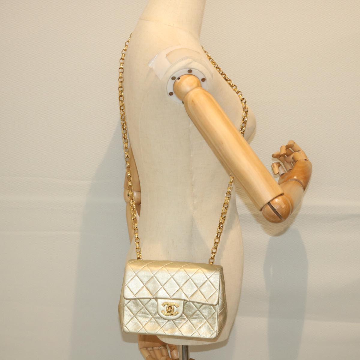 CHANEL Matelasse Chain Shoulder Bag Lamb Skin Gold CC 58346SA