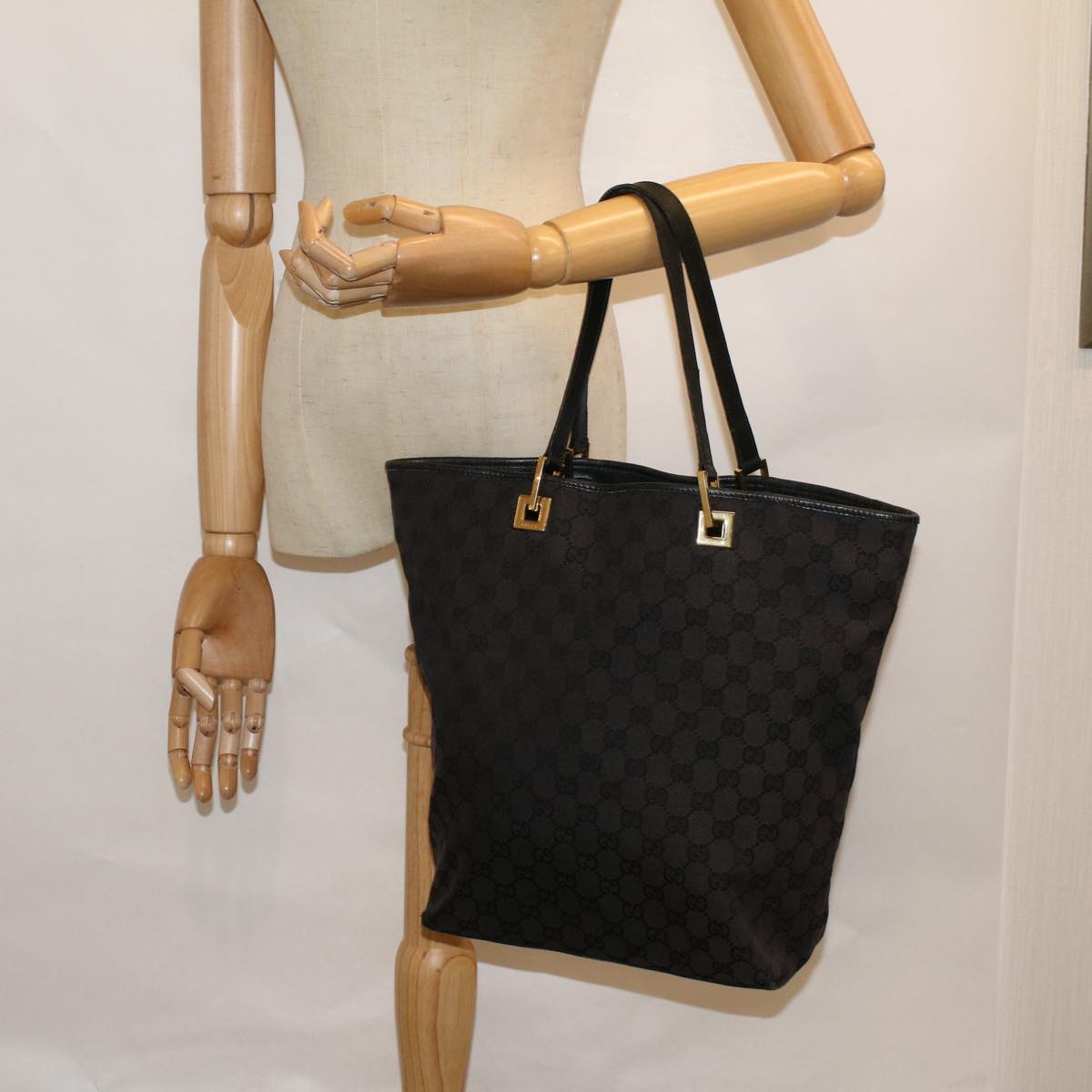 GUCCI GG Canvas Tote Bag Black 002 1098 3444  58793