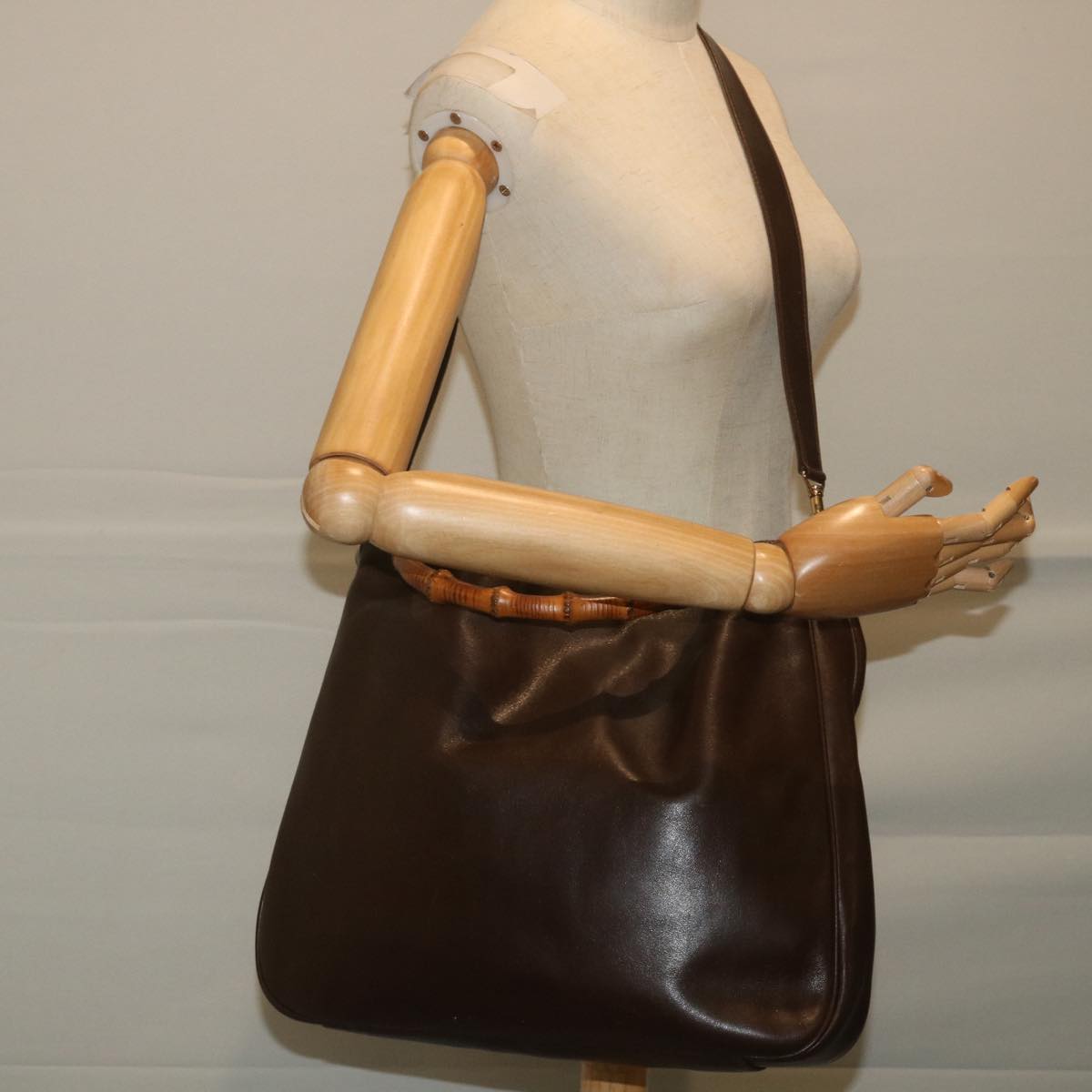 GUCCI Bamboo Shoulder Bag Leather Brown 001 1998 1577  58814
