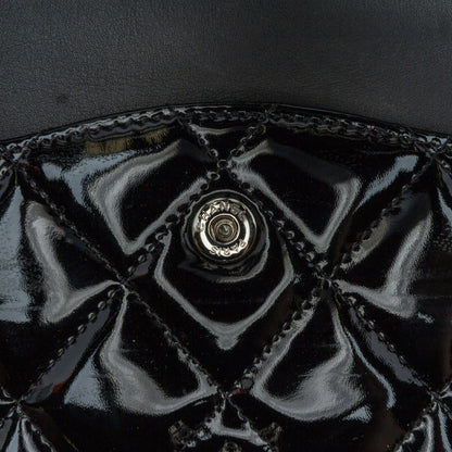 Black Chanel Jumbo Classic Patent Double Flap Shoulder Bag
