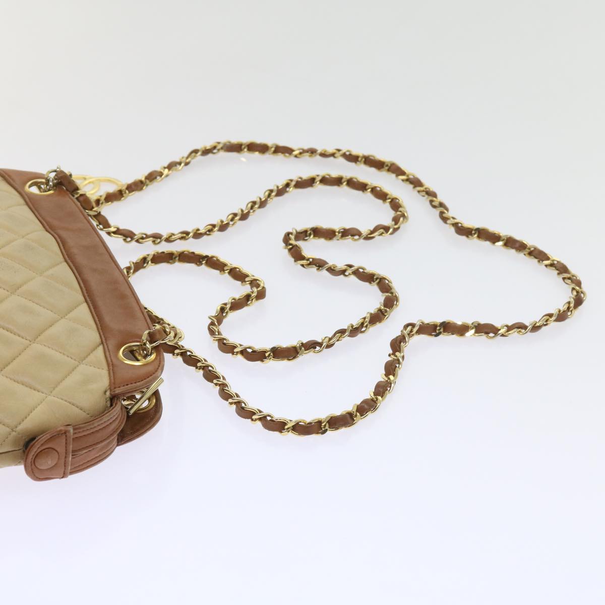 CHANEL Matelasse Chain Shoulder Bag Lamb Skin Beige CC 59907A