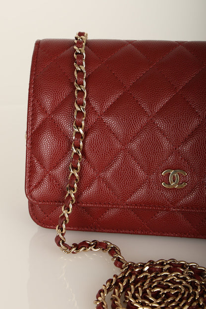 Chanel 2019 Caviar Wallet on Chain