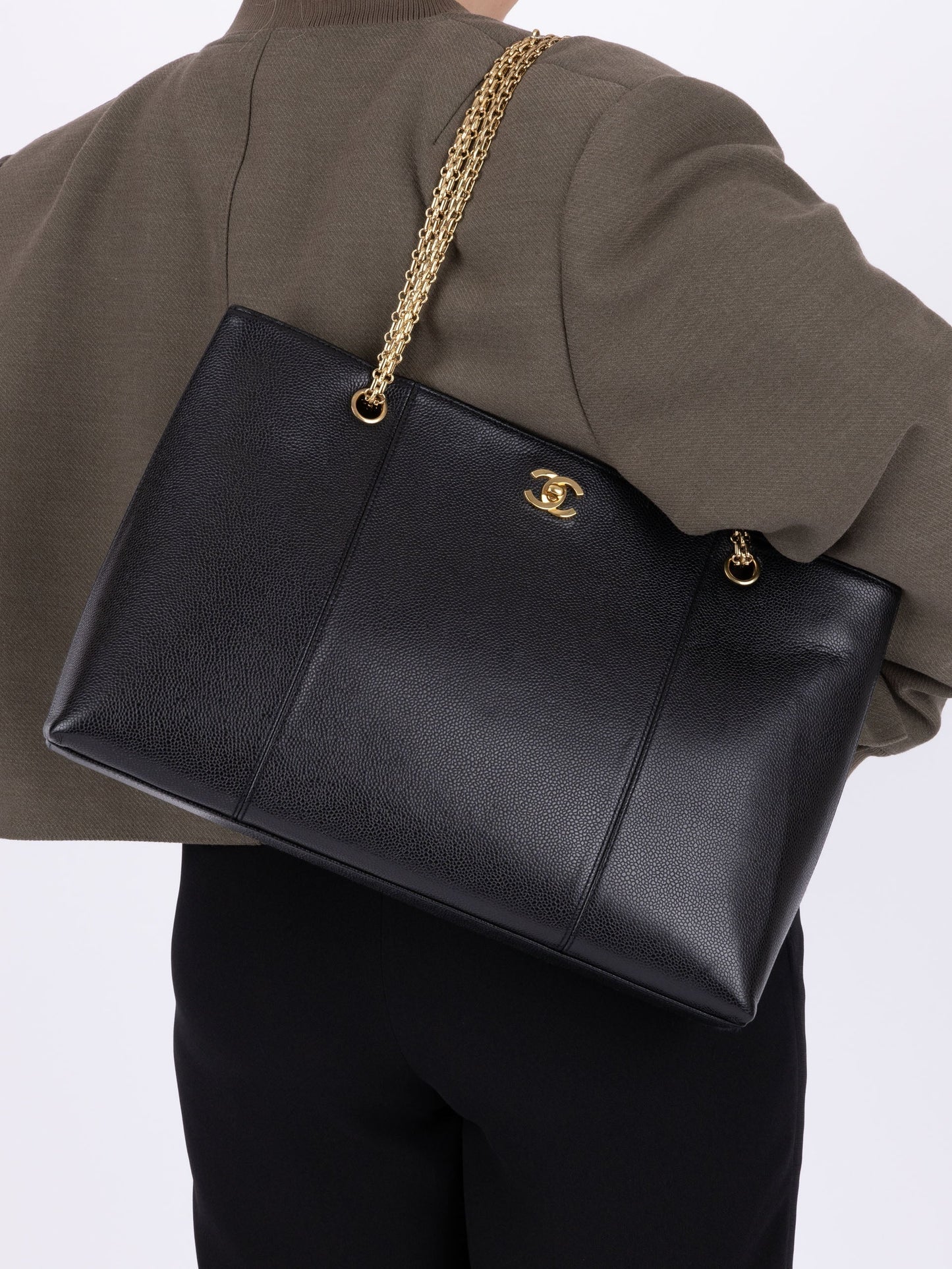 Chanel Caviar Re-Issue Chain Tote