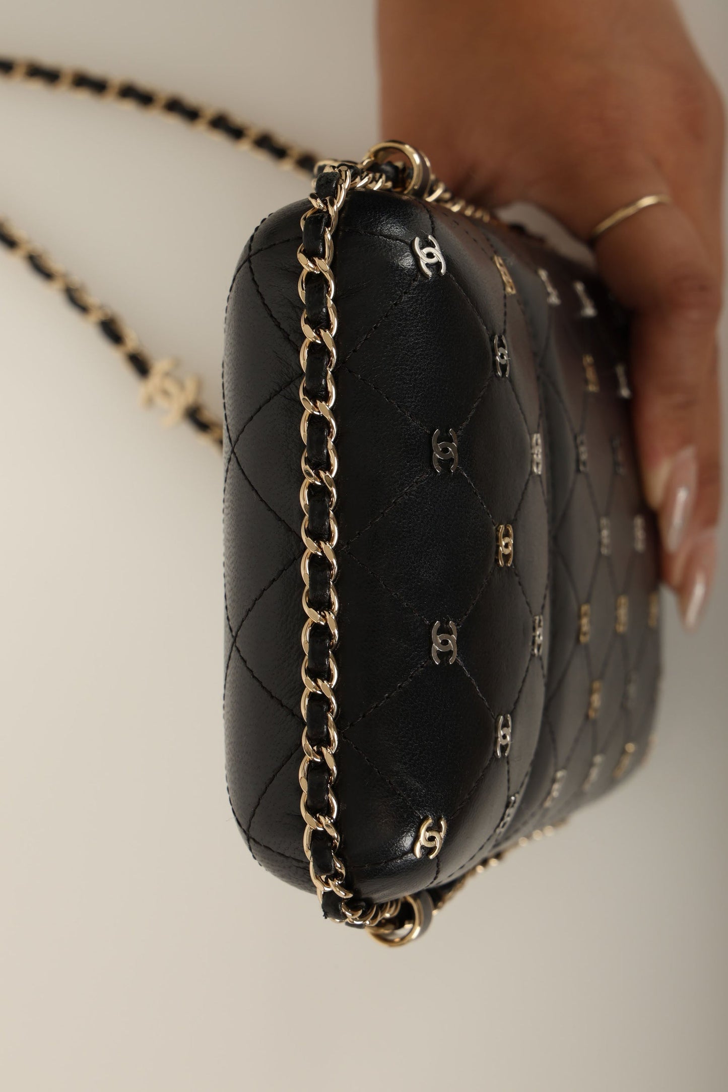 Extremely Rare Chanel 2018 Chain Around Minaudiere