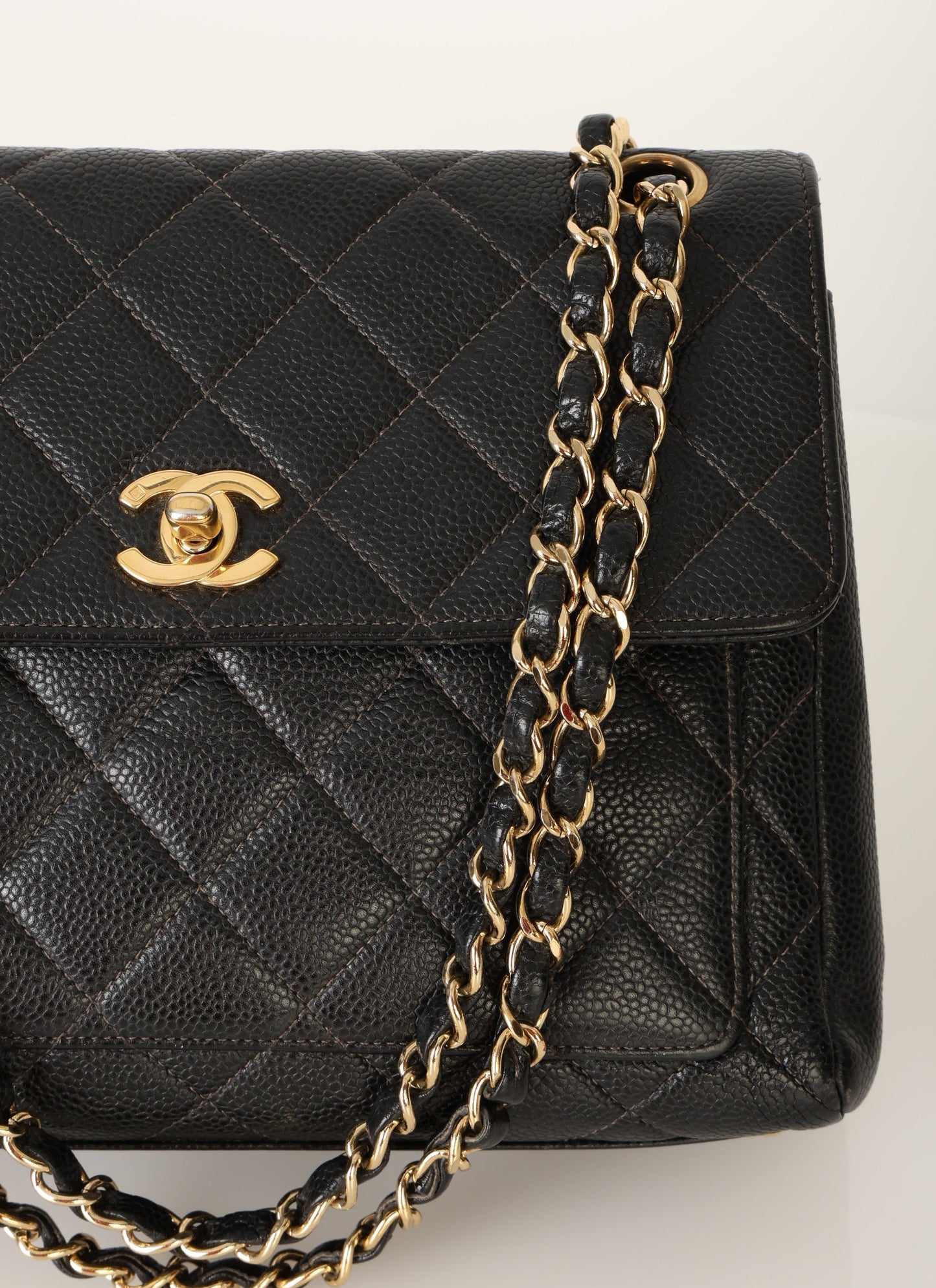 Chanel 2000 Caviar Single Flap