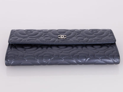 Chanel 2019 Goatskin Iridescent Camellia Wallet w/ Chain