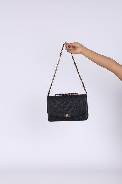 Extremely Rare Chanel 1994 Caviar Medium Diana