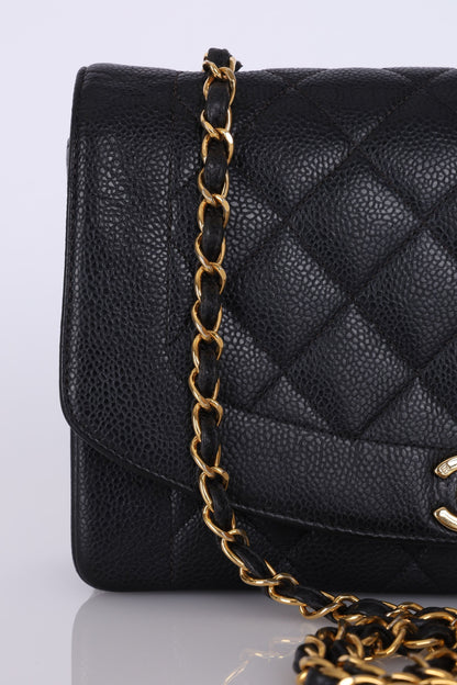 Extremely Rare Chanel 1994 Caviar Medium Diana