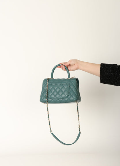 Chanel 21A Caviar Small Coco Handle