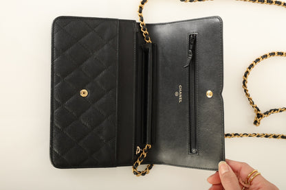 Chanel 2018 Caviar Filigree Wallet on Chain