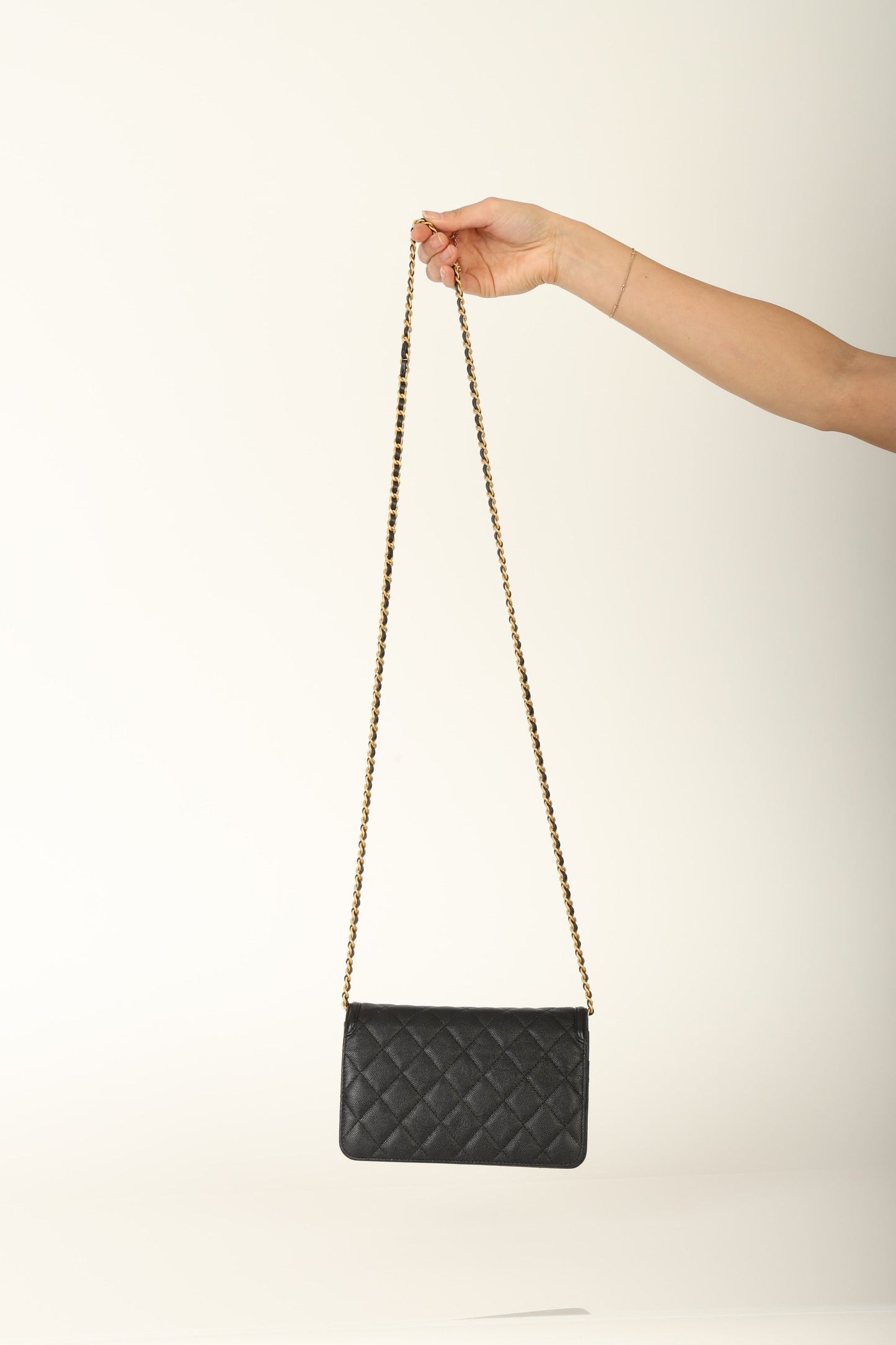 Chanel 2018 Caviar Filigree Wallet on Chain